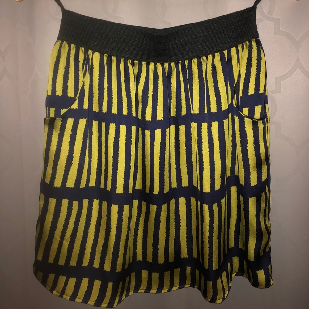 GLAM navy and green skirt